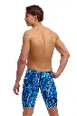 FTS003M_WING_STREAK_06.webp