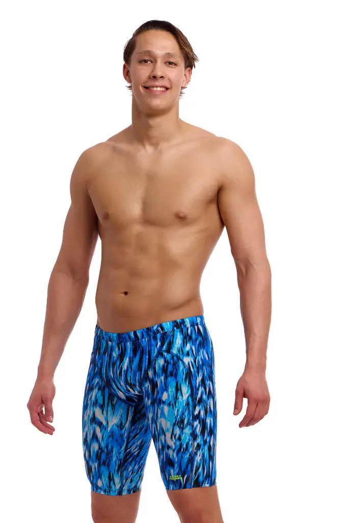 FTS003M_WING_STREAK_01.webp