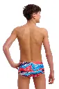 FTS015B_WAVE_CRAZE_03.webp