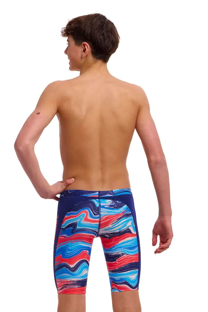 FTS003B_WAVE_CRAZE_03.webp