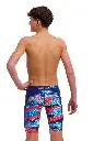 FTS003B_WAVE_CRAZE_03.webp