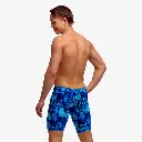 038947.webp