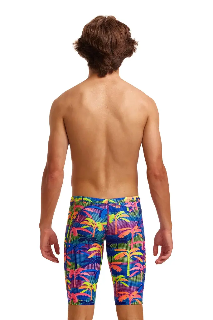 FTS003B_PALM_A_LOT_02.webp
