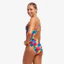 030795.webp