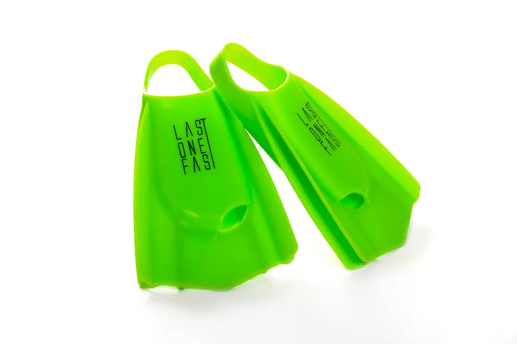 LastOneFast - Training Fins - Up Beat